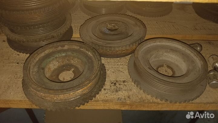 Демпферный шкиф коленвала Приора 16кл