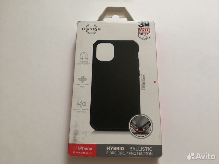 Чехлы на iPhone 12 про мах и на 11 про