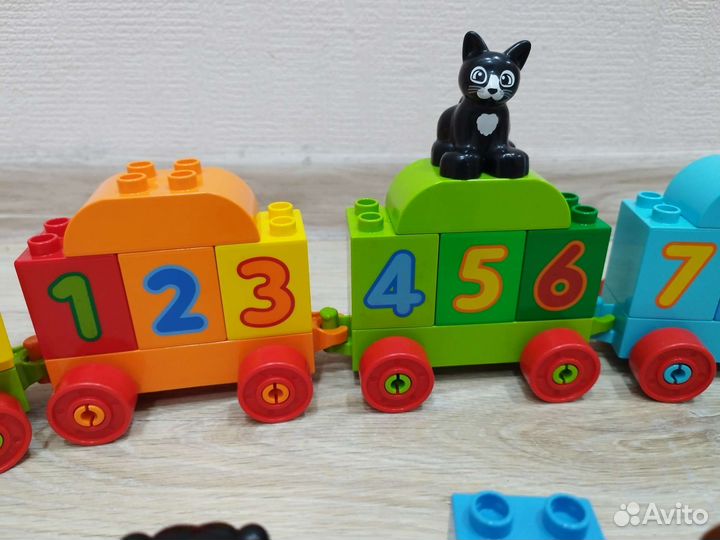 Lego duplo поезд