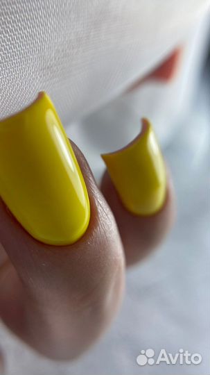 Маникюр и педикюр