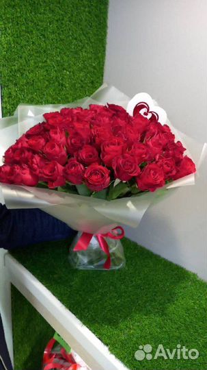 Доставка цветов Ессентуки 51 роза