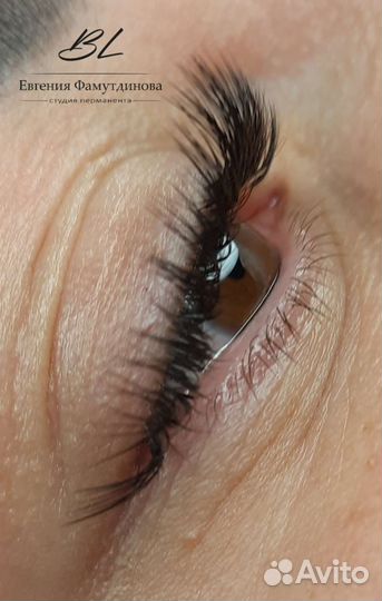 Наращивание ресниц
