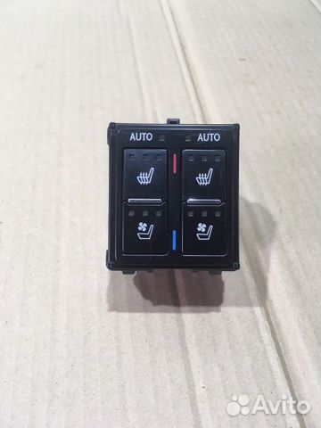 Кнопка обогрева сидений Lexus Rx 350 8AR-FE