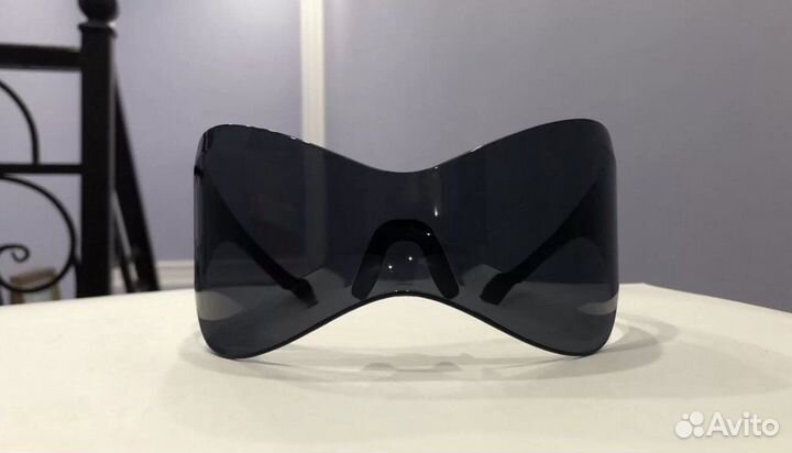 Очки в стиле balenciaga mask