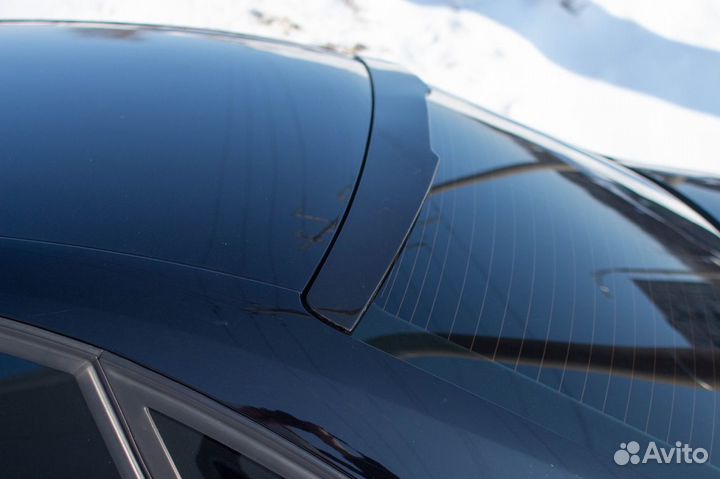 Спойлер на заднее стекло Audi A4 B8