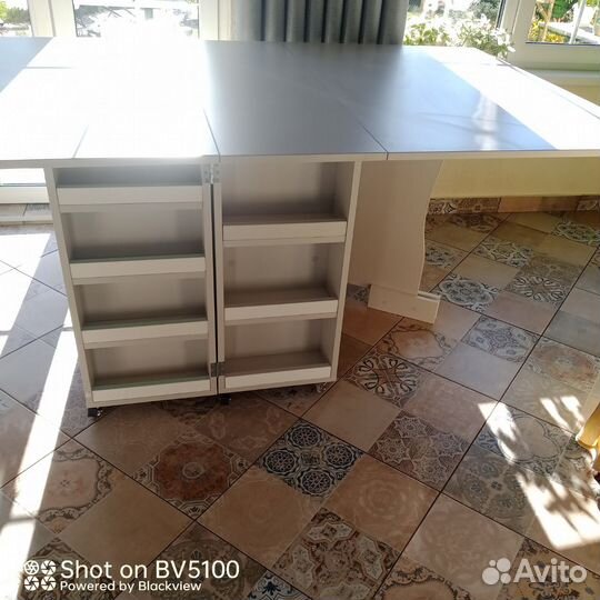 Стол для рукоделия