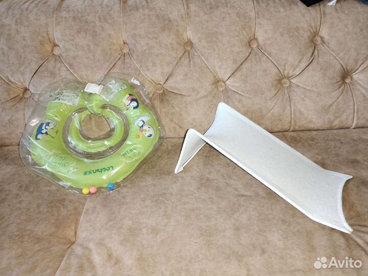 Круг на шею для купания, горка для купания