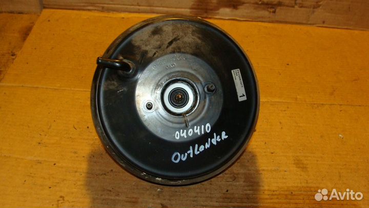 Вакуумник Mitsubishi outlander 06г