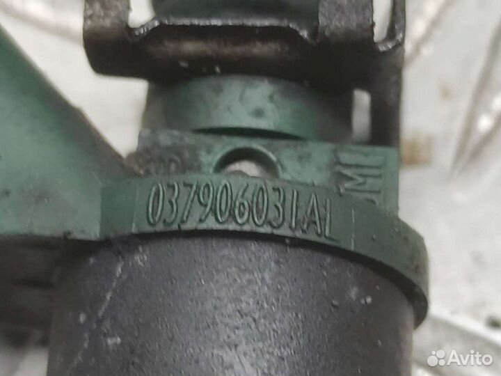 Форсунка Volkswagen Golf 4 хэтчбек 1.6 2003