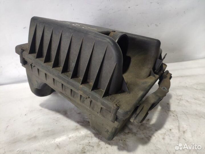 Корпус воздушного фильтра Opel Astra H 1.4 I