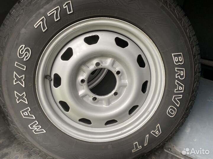 R16 Maxxis AT-771 Bravo 225/75, PCD 5x139.7 DIA 108.6