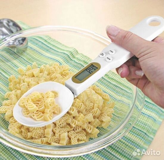 Электронная мерная ложка-весы