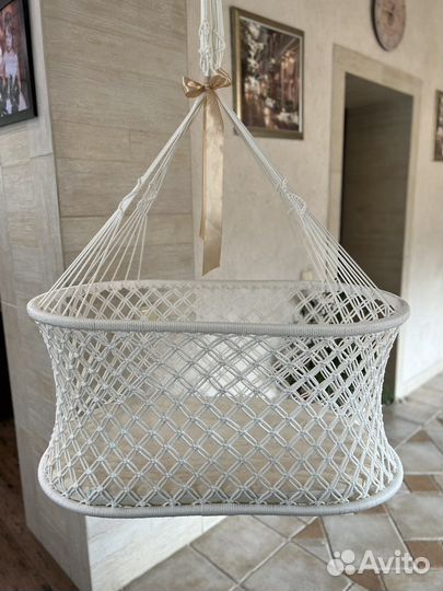 Колыбель подвесная. Зыбка. Люлька