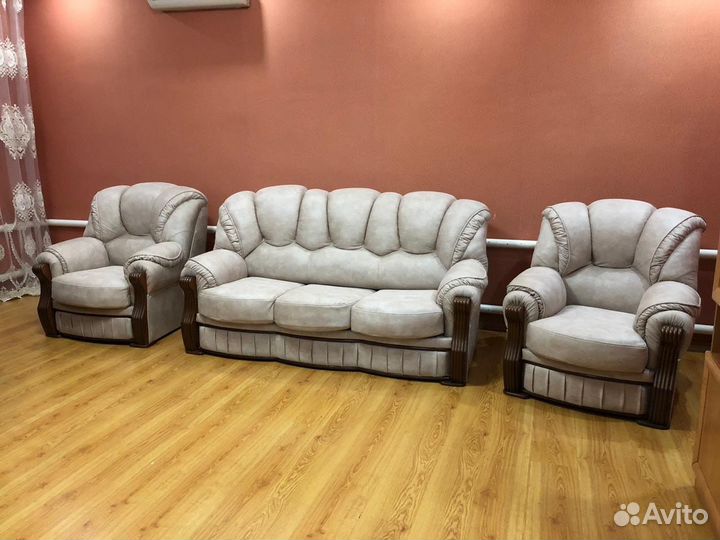 Ремонт и перетяжка мягкой мебели