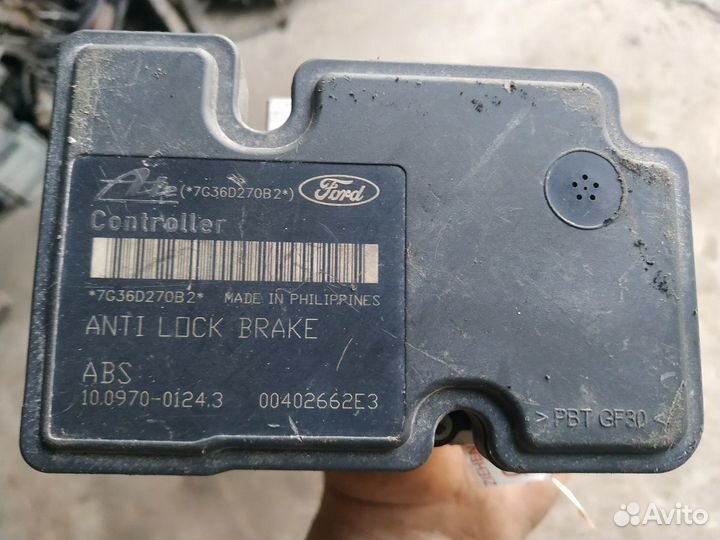 Блок абс (насос) Форд Фокус 2