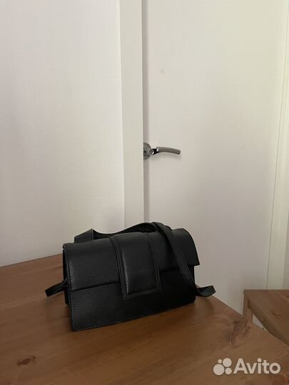 Сумка кожаная черная