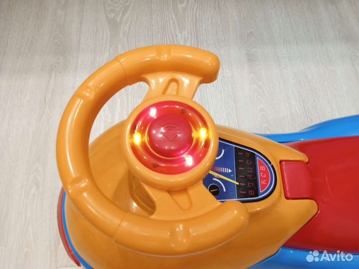 Машинка-каталка