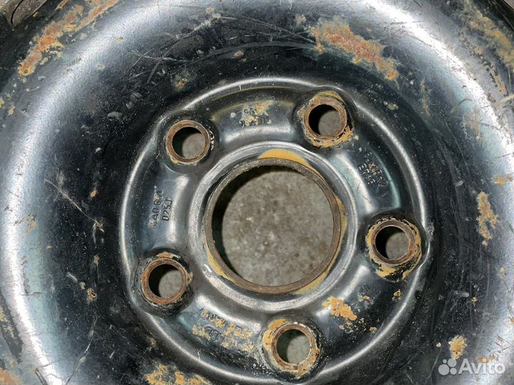 Колесо в сборе летнее dunlop Р15 Audi с4