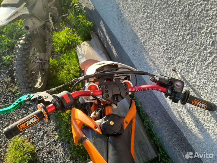 Авантис 125