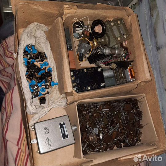 Радиоприемник обь-35,детали. СССР