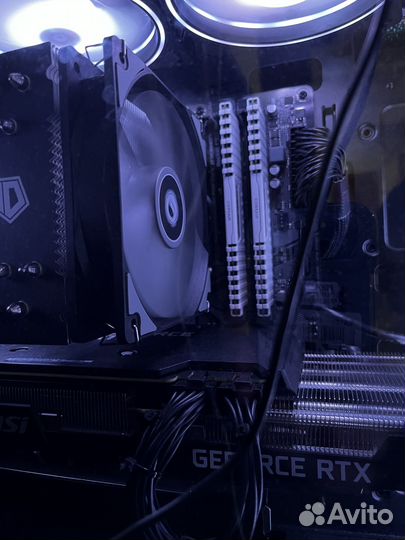 Оперативная память Corsair Vengeance LPX 16GB