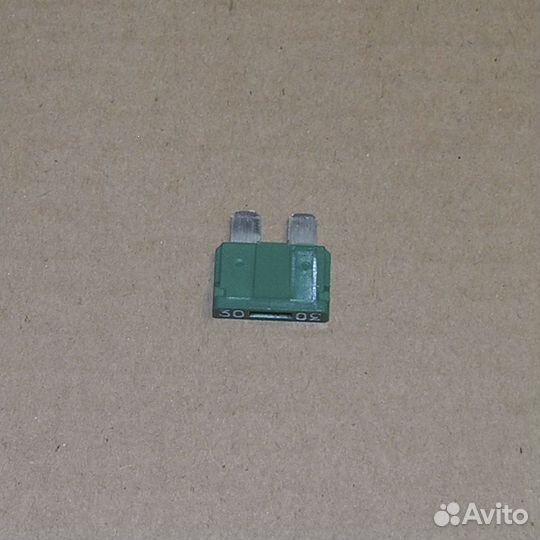 Предохранитель вставка флажковый 30А ширина (Авар)