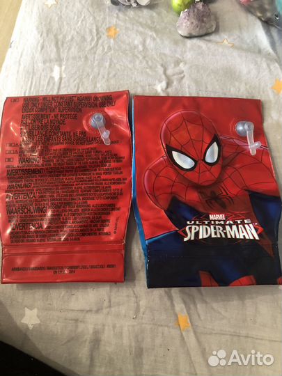 Детский надувной жилет и нарукавники