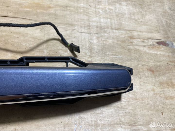 Ручка наружная Mercedes W210 R144