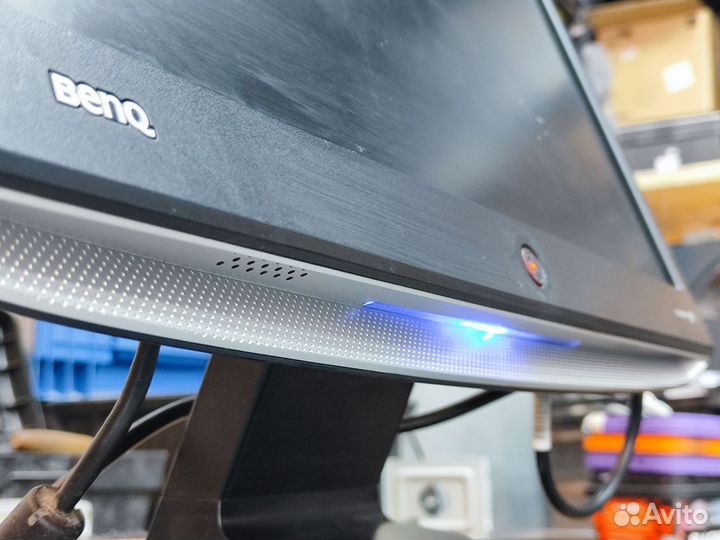 Монитор Benq E900WA с динамиками