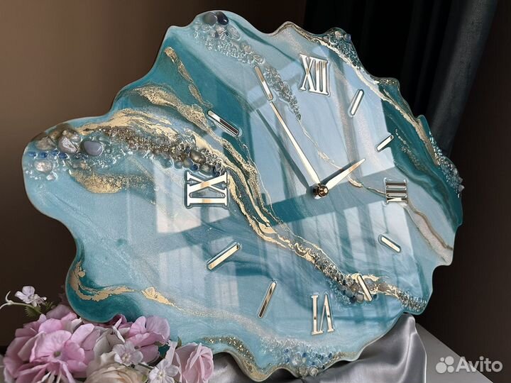 Часы из эпоксидной смолы 70 см в ассортименте