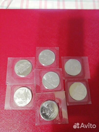 Серебряные монеты (фифа-2018)