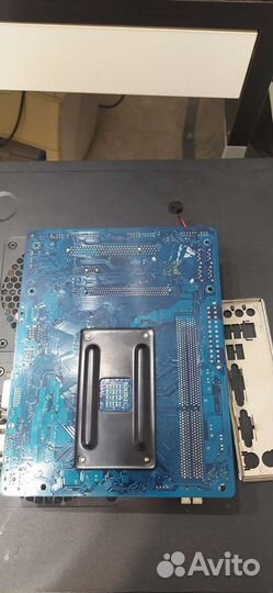 Материнская плата с процессором