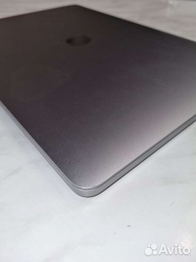 Apple MacBook Pro 13 2017