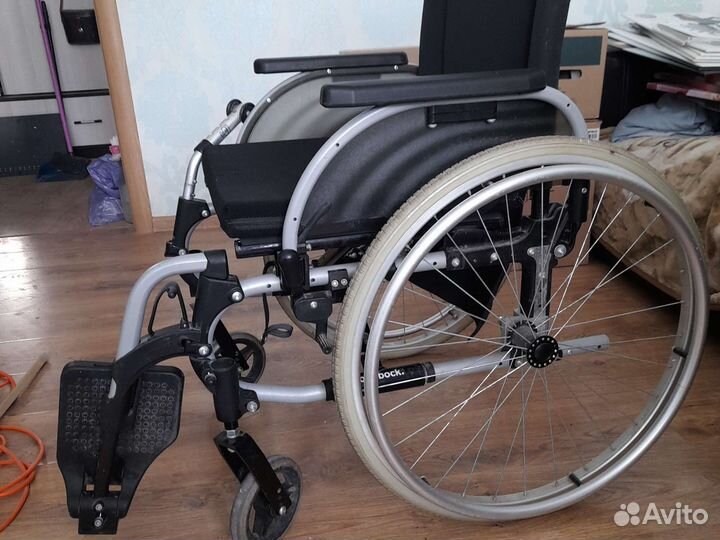 Коляска инвалидная