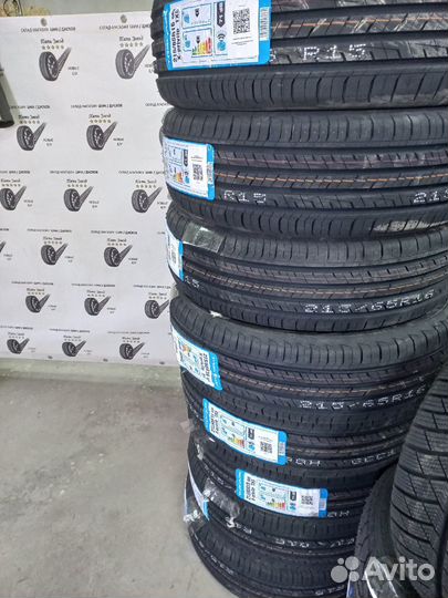 Tracmax X-Privilo TX5 215/65 R16