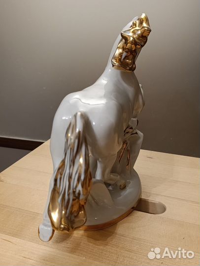 Статуэтка Конь лфз