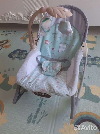 Детская качалка шезлонг