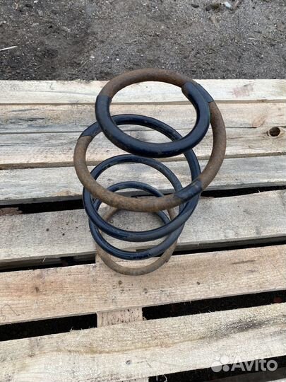 Пружина передняя Ford Focus 2