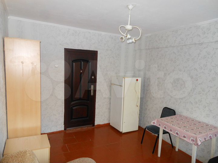 Комната 14 м² в 1-к., 2/5 эт.