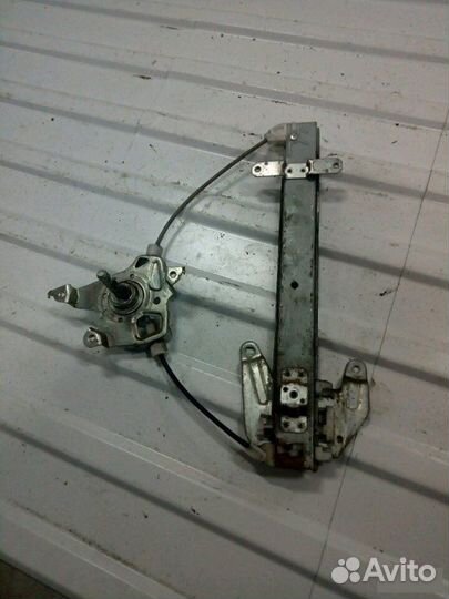 Стеклоподъемник Nissan Almera G15 K4M