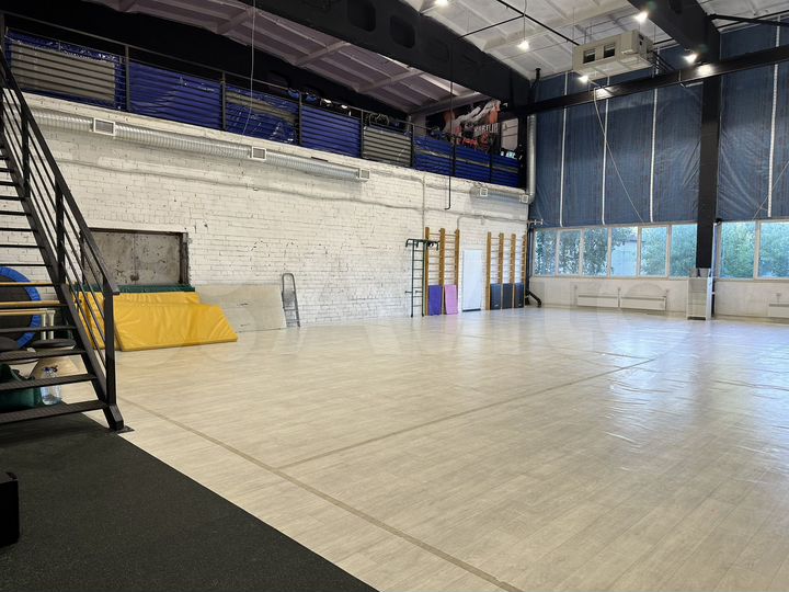 Свободного назначения, 216 м²