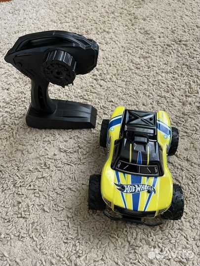 Машинка Hot wheels баги на р/управлении