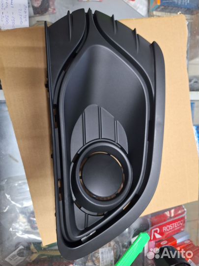 Накладка птф renault logan 2