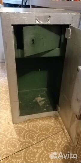 Продам сейф СССР