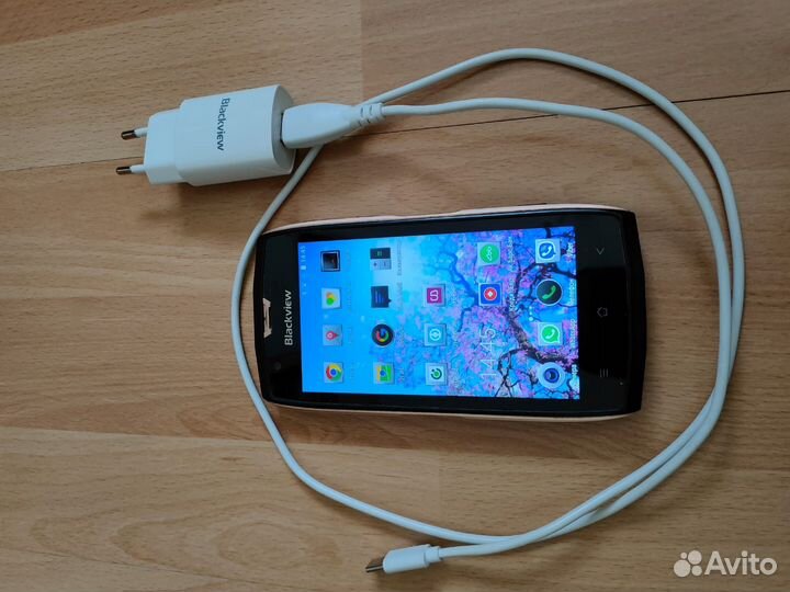 Blackview bv7000 pro gold 4/64
