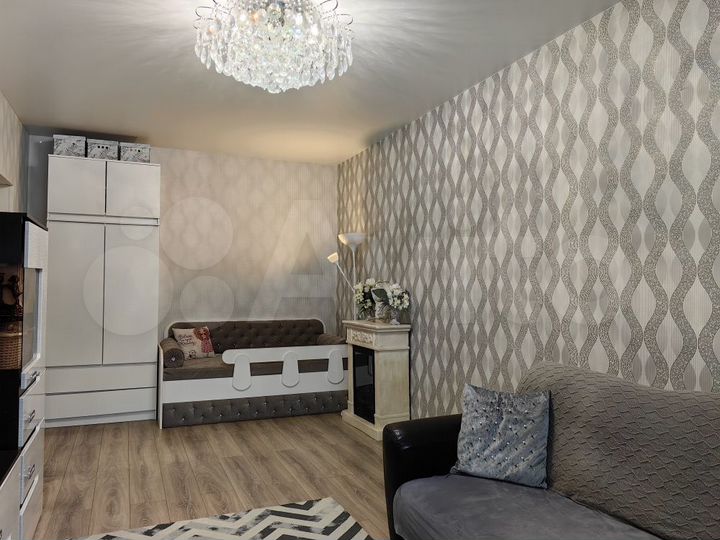 2-к. квартира, 67 м², 3/13 эт.