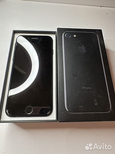 iPhone 7, 256 ГБ