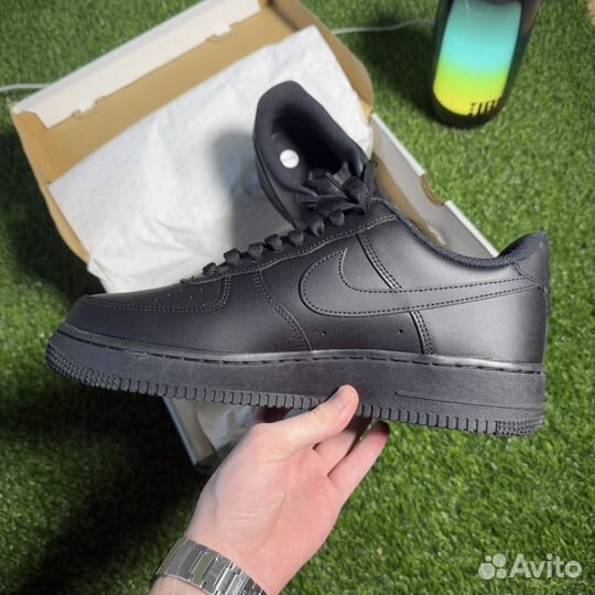 Nike Air Force 1