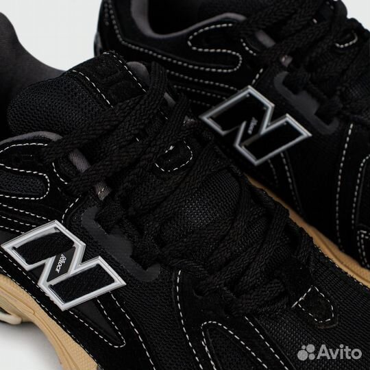 Кроссовки New Balance 1906R Black Beige Ftwr. New