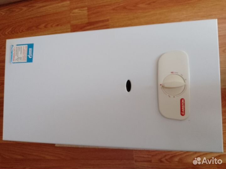 Газовая колонка ariston